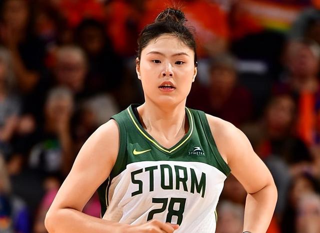 WNBA-李月汝10分8篮板飞翼末节逆转王牌未果的简单介绍